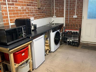 Picture 47